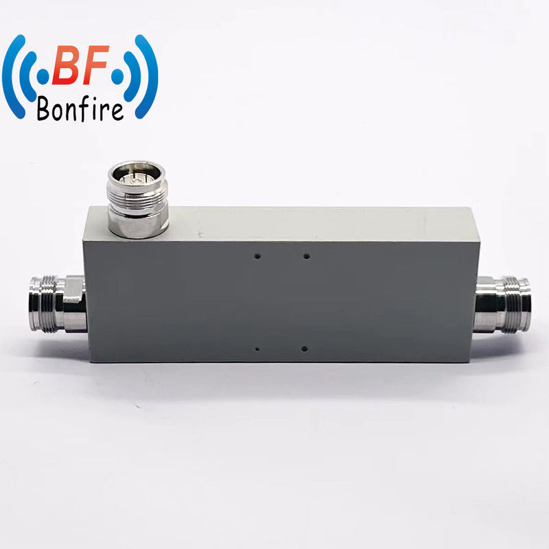 IP65 700-3800MHz RF Directional Coupler voor binnen- en buitenruimte voor nauwkeurige microgolfcoupling