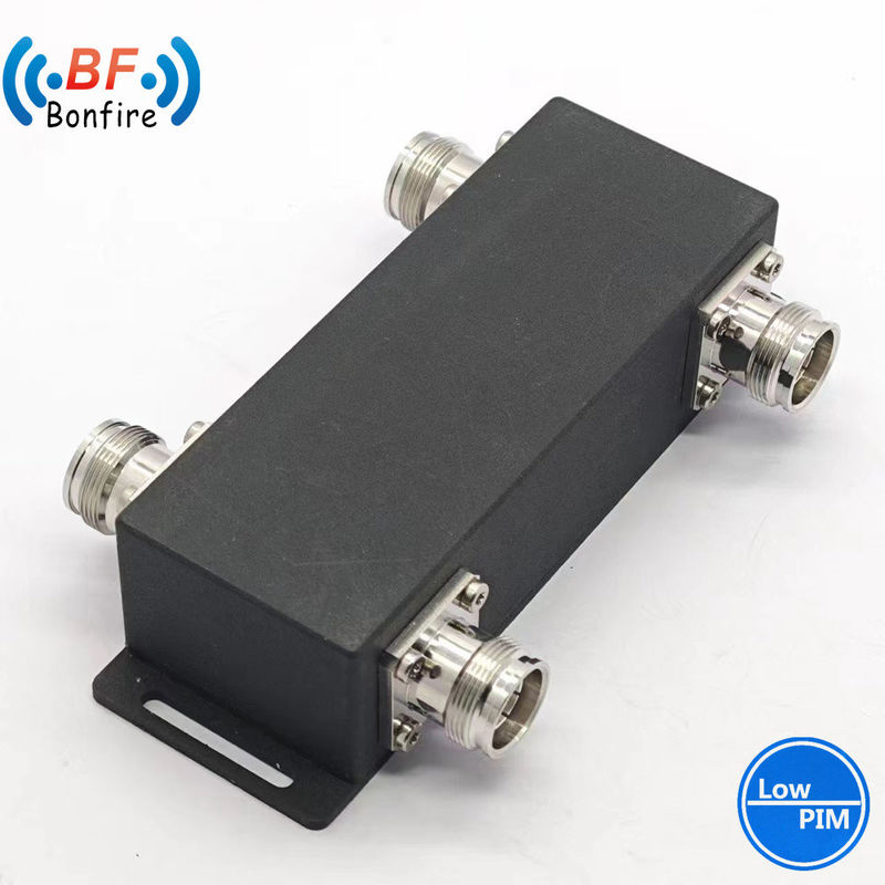 Indoor/outdoor IP65 2X2 RF Hybrid Coupler Combiner 617-3800MHz -160dbc NF met Low Pim