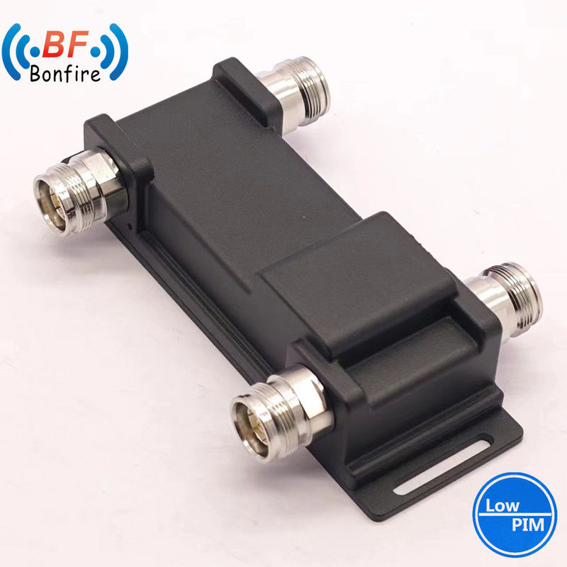 Op maat gemaakte 5g 4 in 4 uit 617-3800MHz N Type RF Hybrid Combiner 4.3-10-F Interface