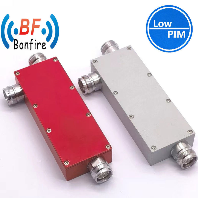 380-2700MHz RF N Feamle IP67 8dB N Vrouwelijke richtingskoppeling OHQ-XXXX Compact ontwerp