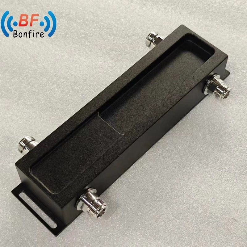 2 in 2 uit 698-3800MHz Low Vswr RF Hybrid Combiner met 4.3-10-F/DIN-F/N-F Interface