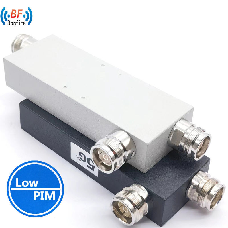 Op maat gemaakte VHF UHF 136-470MHz 3dB RF Directional Coupler N Vrouwelijk voor radiostation