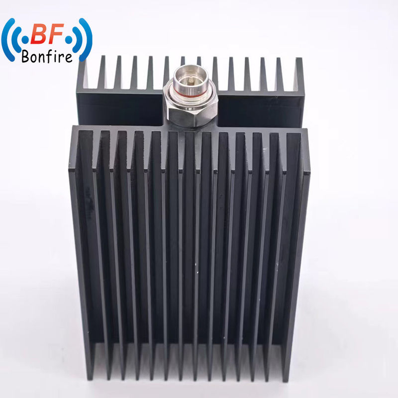 50 W Dummy-belasting voor RF-terminatie 600-4000MHz Pakketgrootte 20,00cm * 18,00cm * 7,00cm