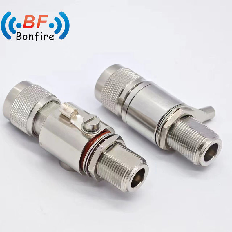 Indoor/outdoor IP65 BLQ-XXXXX 0-3GHz Antenna Feed Lightning Surge Protector N Man tot SMA Vrouwelijke Jack Lightning Arrester
