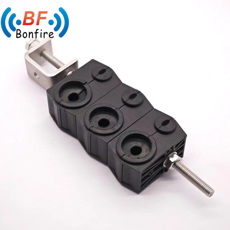 Plastic Feeder Clamp voor Heliax Kabel 1/2&quot; Ldf4-50A 3 Holes Per Holder OEM/ODM Productie