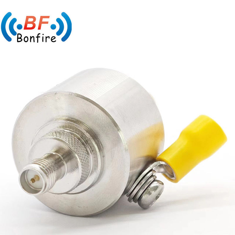 Grijze 50 ohm F-type Man Plug to F Vrouwelijke Jack Coaxal Surge Protector Arrestor 0-3GHz