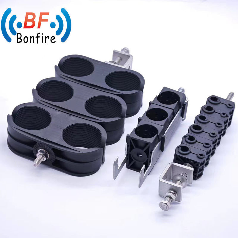 Plastic Triple Stacks Fiber Feeder Clamps Cable Clamps voor OEM/ODM-productiebehoeften