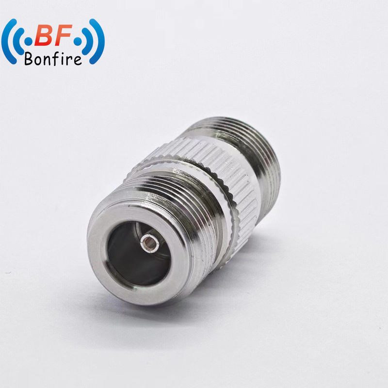 DC-4GHz Low Loss RF Connector Telecom Deel 4.3-10 Vrouw naar N Vrouw -155dbc 0.040kg